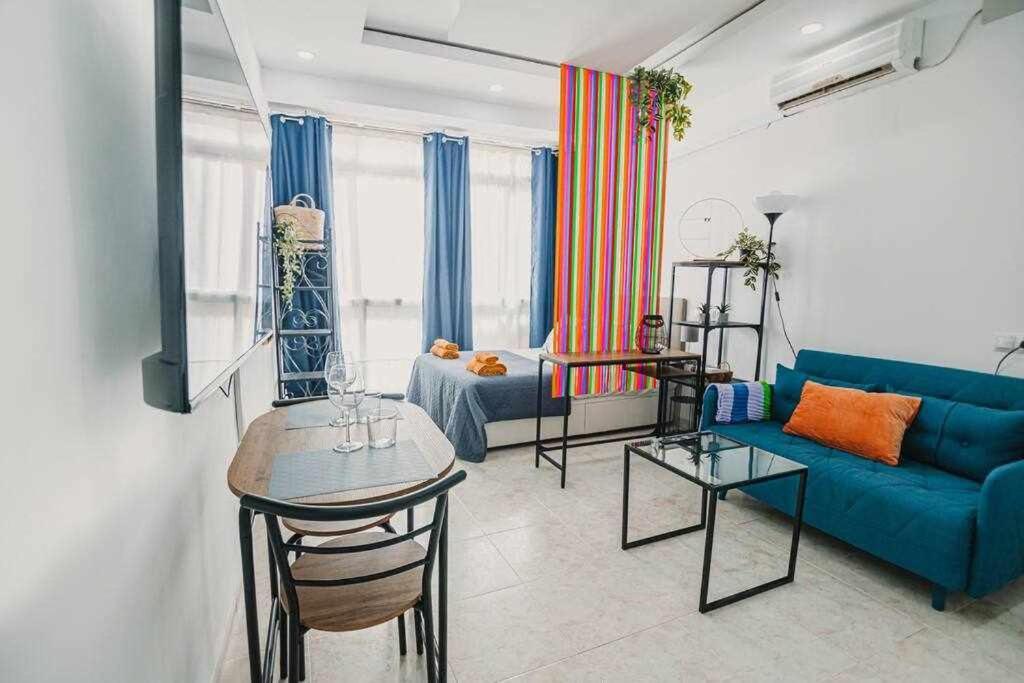 Estudio Pride Torremolinos Exterior photo